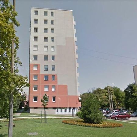 Zsuzsi Apartman Siófok Esterno foto
